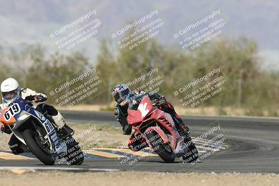 media/Nov-16-2025-Race Pace (Sun) [[8c5fa54630]]/Verified Riders/2-Turn 7 (945am)/